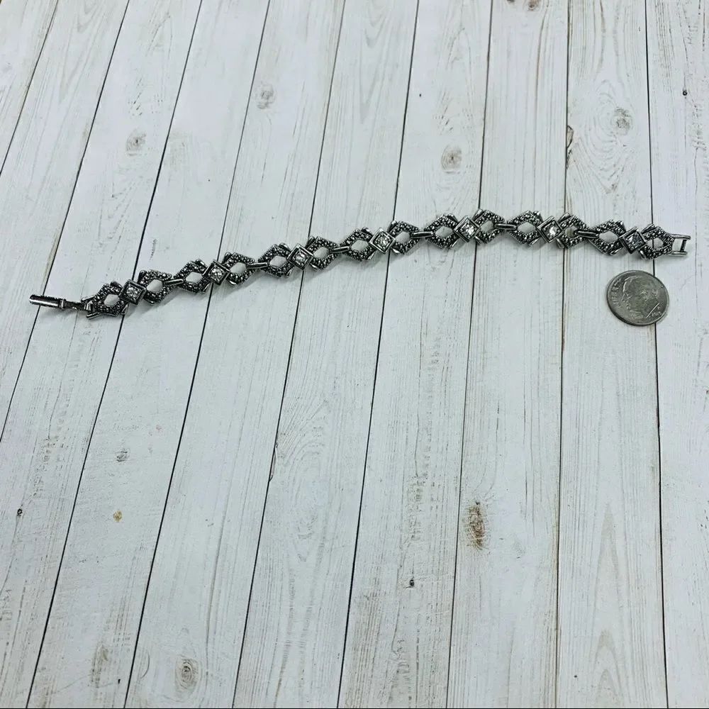 Joyiplast VTG Crystals Marcasite Bracelet